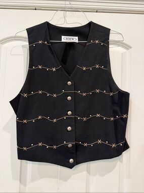 BMW Vintage Black Vest with Beige Embroidered Wave Accents